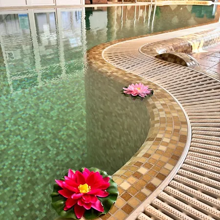 מלון דירות Phoenix Wellness Apartman Panzio Hévíz