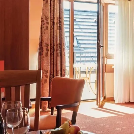 Phoenix Wellness Apartman Panzio
